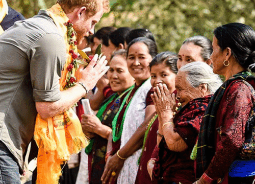 Mastering Cultural Etiquette: Dos and Don’ts for Travelers in Nepal